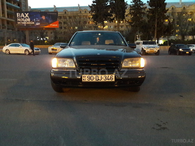 Mercedes C 180 1994, 262,138 km - 1.8 l - Bakı