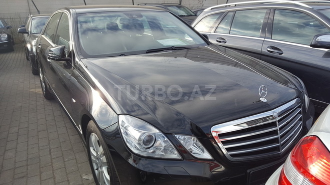 Mercedes E 200 2012, 85,000 km - 2.0 л - Naxçıvan