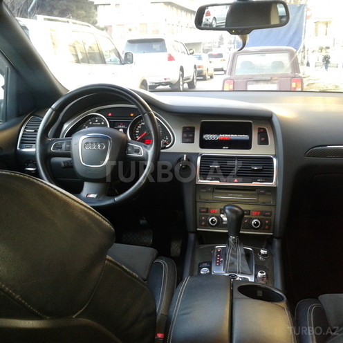 Audi Q7 2010, 105 km - 3.6 l - Bakı