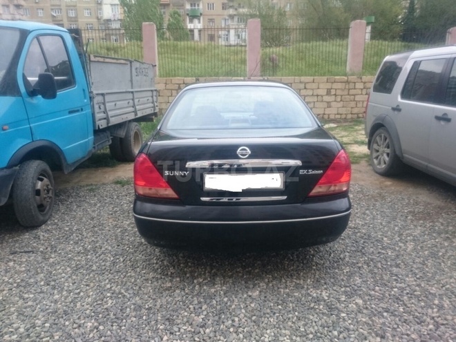 Nissan Sunny 2005, 168,000 km - 1.3 l - Bakı
