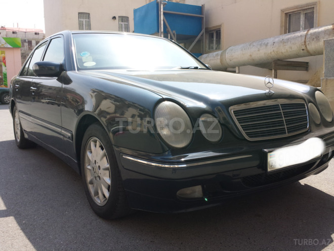Mercedes E 240 2000, 171,000 km - 2.6 l - Bakı