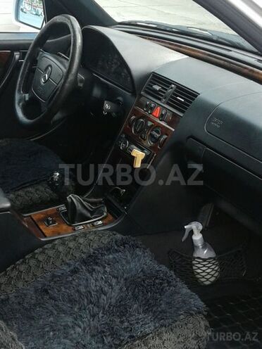 Mercedes C 180 1999, 420,000 km - 1.8 l - Mingəçevir