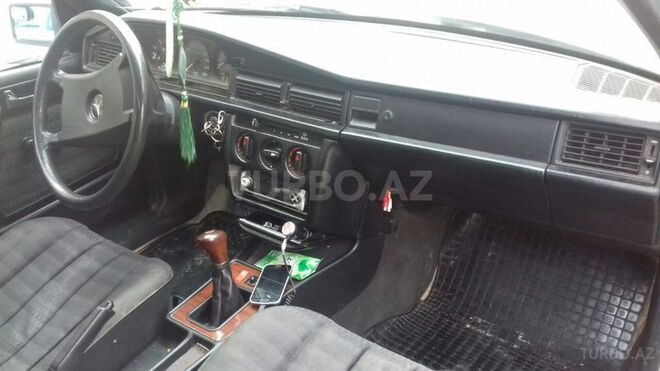 Mercedes 190 1991, 250,000 km - 2.0 l - Bakı