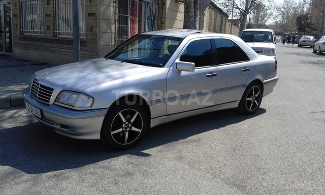 Mercedes C 180 1997, 250,000 km - 1.8 l - Gəncə
