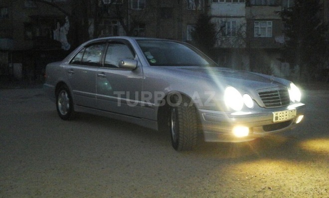 Mercedes E 270 2000, 515,000 km - 2.7 l - Bakı