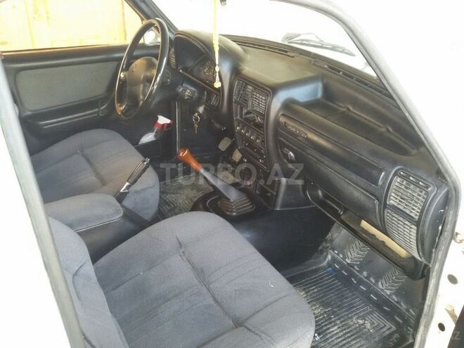 GAZ 3102 2000, 131,000 km - 2.4 l - Bakı