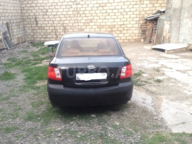 Kia Rio 2009, 195,000 km - 1.4 l - Gəncə