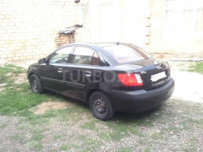 Kia Rio 2009, 195,000 km - 1.4 l - Gəncə