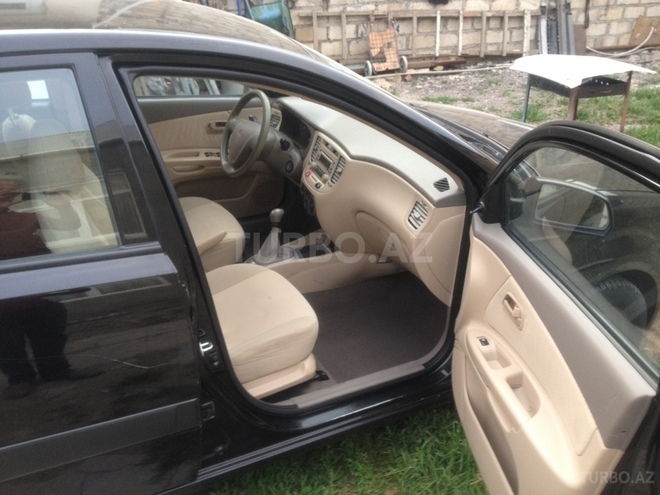 Kia Rio 2009, 195,000 km - 1.4 l - Gəncə