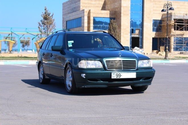 Mercedes C 180 1999, 210,000 km - 1.8 l - Sumqayıt