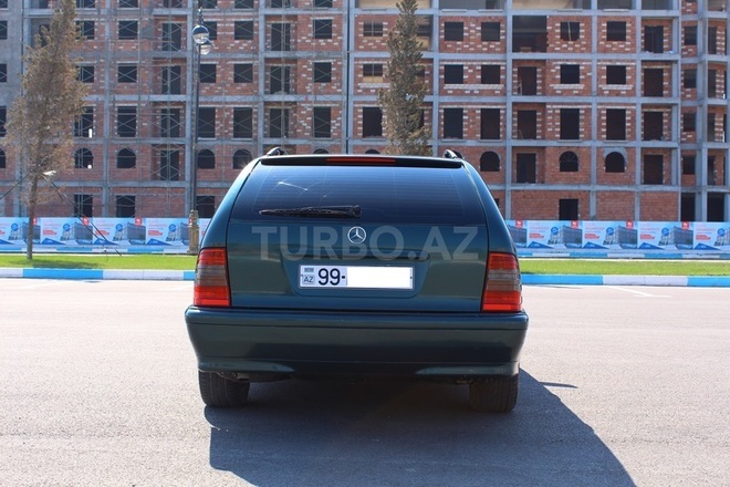Mercedes C 180 1999, 210,000 km - 1.8 l - Sumqayıt