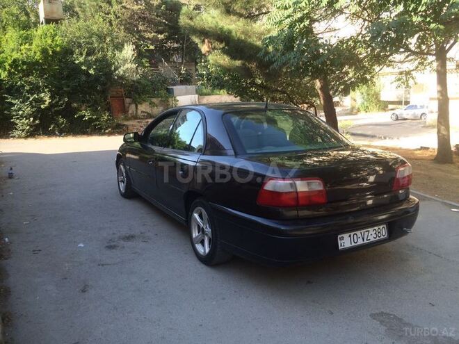 Opel Omega 2001, 180,085 km - 3.0 l - Bakı