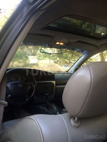 Opel Omega 2001, 180,085 km - 3.0 l - Bakı