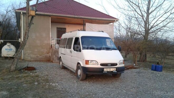 Ford Transit 1999, 286,000 km - 2.5 l - Qəbələ