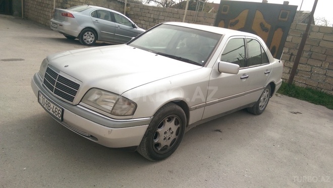 Mercedes C 220 1996, 295,000 km - 2.2 l - Bakı