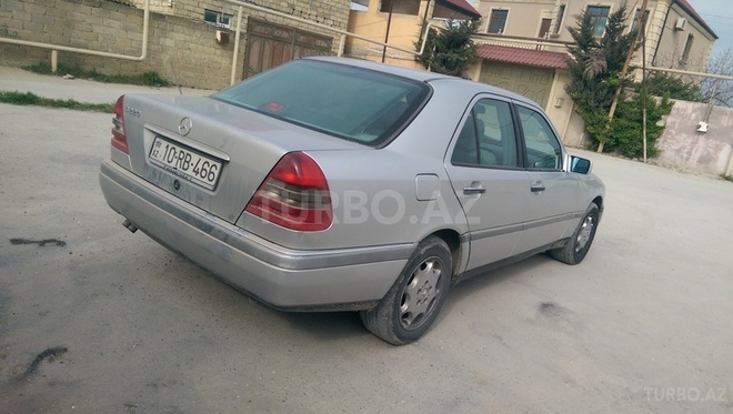 Mercedes C 220 1996, 295,000 km - 2.2 l - Bakı