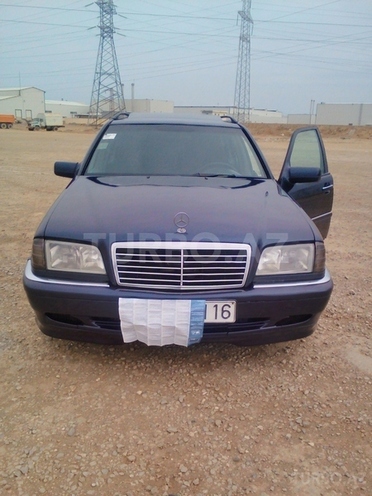 Mercedes C 250 1997, 236,000 km - 2.5 л - Bakı