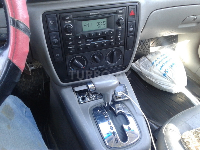Volkswagen Passat 2003, 200,000 km - 1.8 l - Qusar