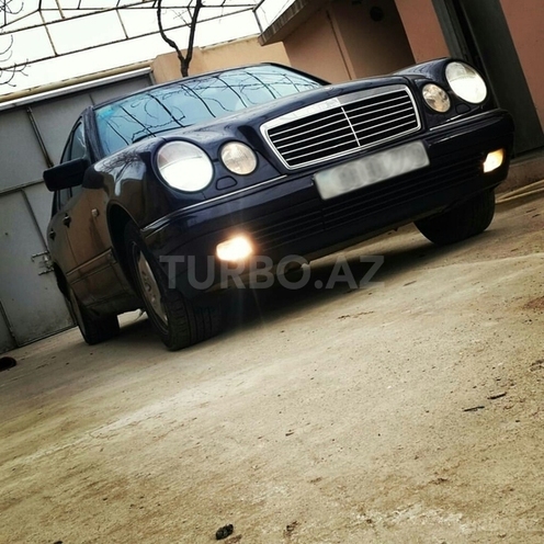 Mercedes E 240 1998, 423,325 km - 2.4 л - Bakı