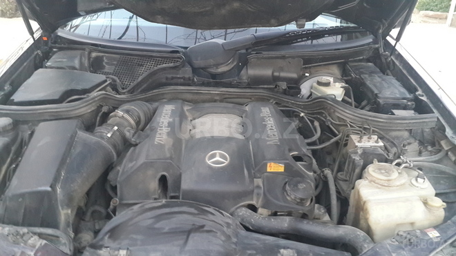 Mercedes E 240 1998, 423,325 km - 2.4 л - Bakı