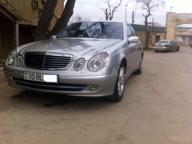 Mercedes E 320 2002, 30,000 km - 3.2 л - Bakı