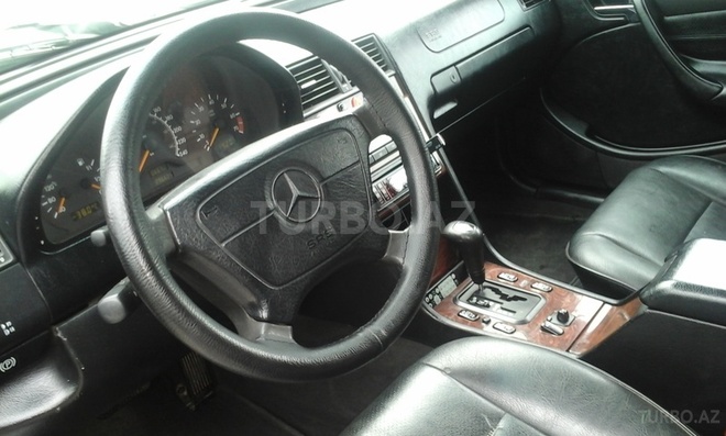 Mercedes C 230 1998, 296,000 km - 2.3 l - Bakı