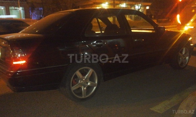 Mercedes C 230 1998, 296,000 km - 2.3 l - Bakı