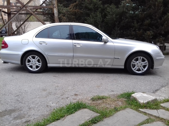 Mercedes E 320 2002, 30,000 km - 3.2 л - Bakı