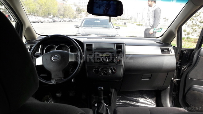 Nissan Tiida 2007, 318,000 km - 1.6 л - Bakı