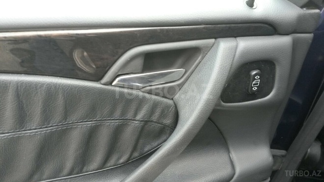 Mercedes E 240 2000, 169,000 km - 2.4 l - Bakı
