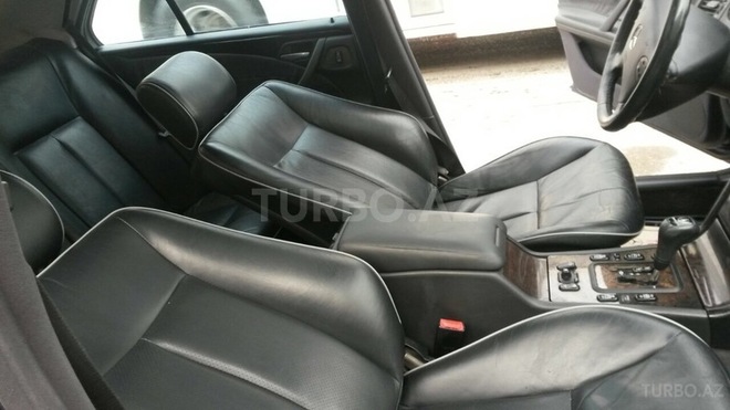 Mercedes E 240 2000, 169,000 km - 2.4 l - Bakı