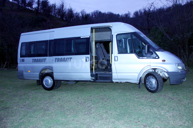 Ford Transit 2003, 430,000 km - 2.4 l - Astara