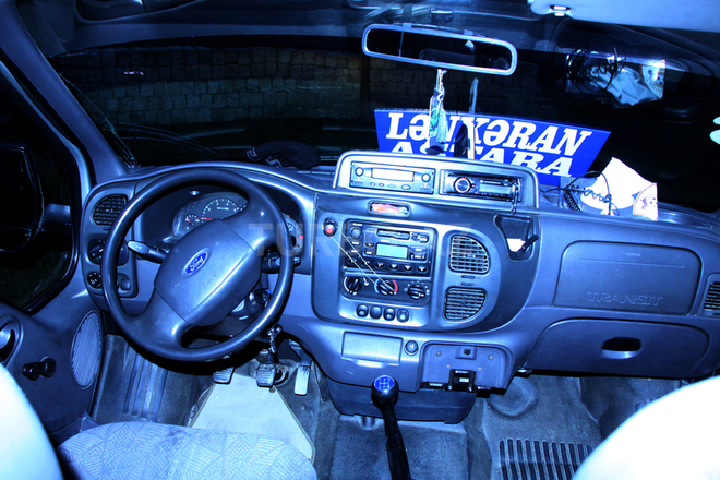 Ford Transit 2003, 430,000 km - 2.4 l - Astara