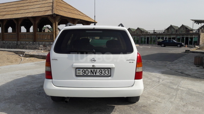 Opel Astra 2000, 210,000 km - 2.0 л - Bakı