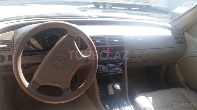 Mercedes C 180 1997, 306,000 km - 1.8 l - Bakı