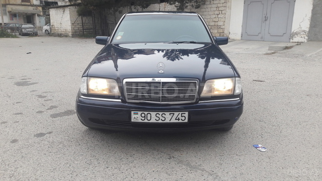 Mercedes C 220 1995, 367,000 km - 2.2 l - Bakı