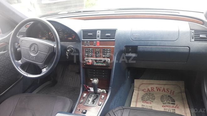 Mercedes C 220 1995, 367,000 km - 2.2 l - Bakı
