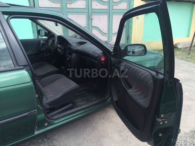 Opel Astra 1996, 278,907 km - 1.6 l - Qusar