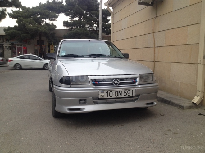 Opel Astra 1994, 111,111 km - 1.8 l - Bakı