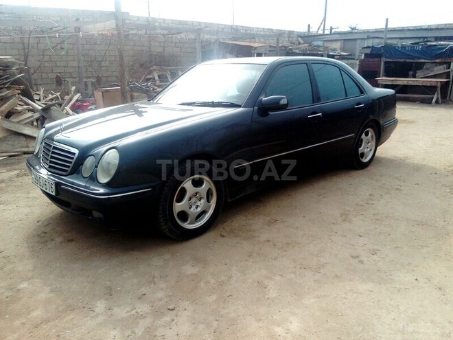 Mercedes E 270 1999, 277,545 km - 2.7 l - Bakı