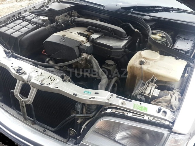 Mercedes C 200 1997, 347,000 km - 2.0 л - Xudat