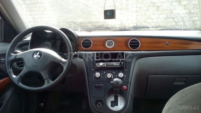 Mitsubishi Airtrek 2001, 214,000 km - 2.4 l - Bakı