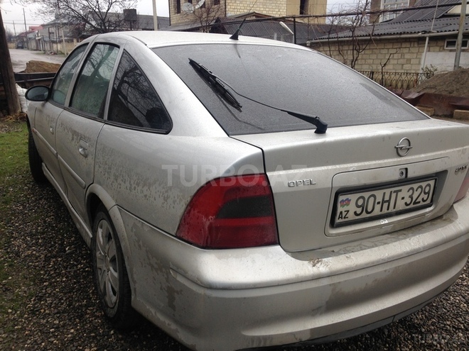Opel Vectra 1999, 456,112 km - 2.0 l - Bakı