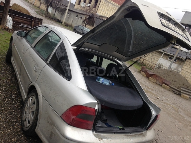 Opel Vectra 1999, 456,112 km - 2.0 l - Bakı