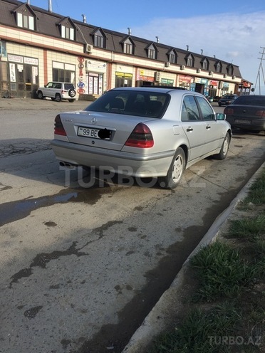Mercedes C 240 1998, 266,000 km - 0.3 l - Bakı