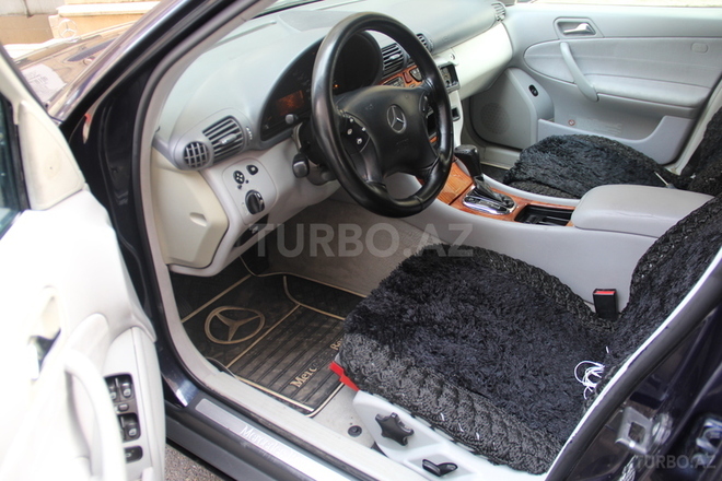 Mercedes C 240 2000, 210,000 km - 2.4 l - Bakı