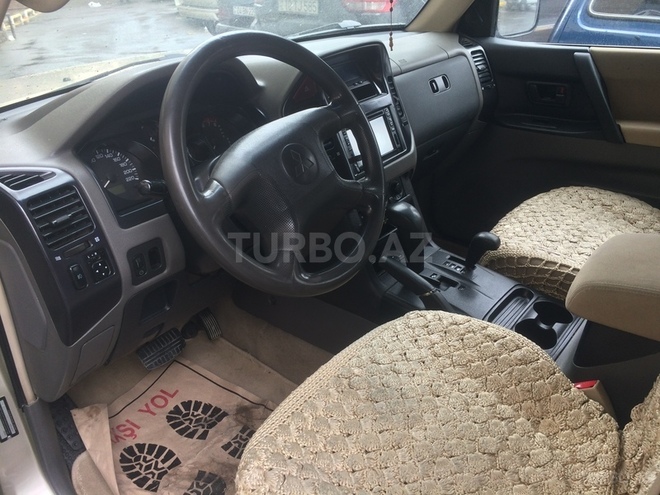 Mitsubishi Pajero 2003, 160,000 km - 3.0 l - Bakı