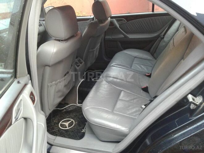 Mercedes E 240 2000, 245,250 km - 2.4 l - Bakı