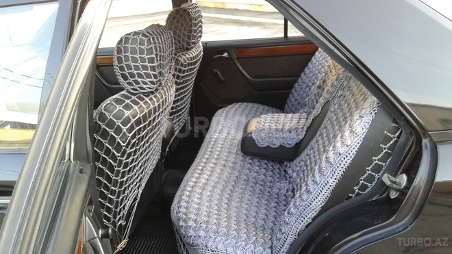 Mercedes E 220 1993, 380,000 km - 2.2 l - Xırdalan