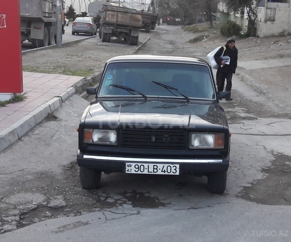 LADA (VAZ) 2107 2011, 134,000 km - 1.6 л - Bakı